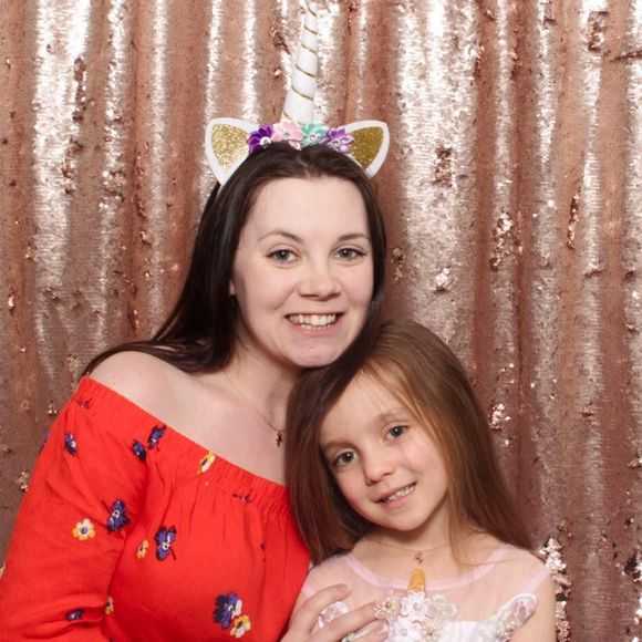 Meet your Posh Ambassador, Samantha!!! - Picture 5 of 8